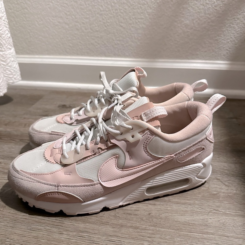 Nike Air Max 90  Futura